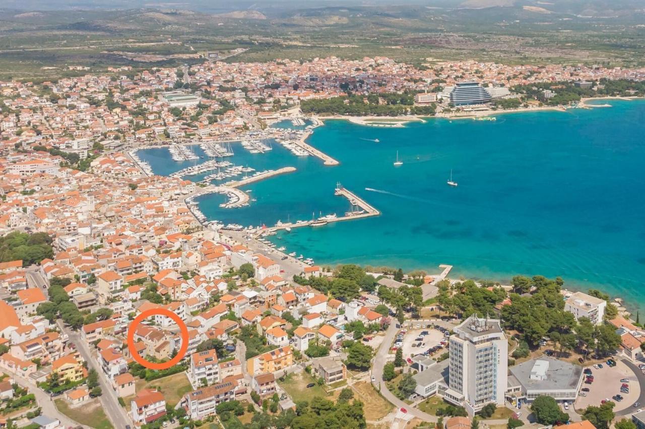 Apartment And Rooms Mrkovic Vodice Eksteriør billede