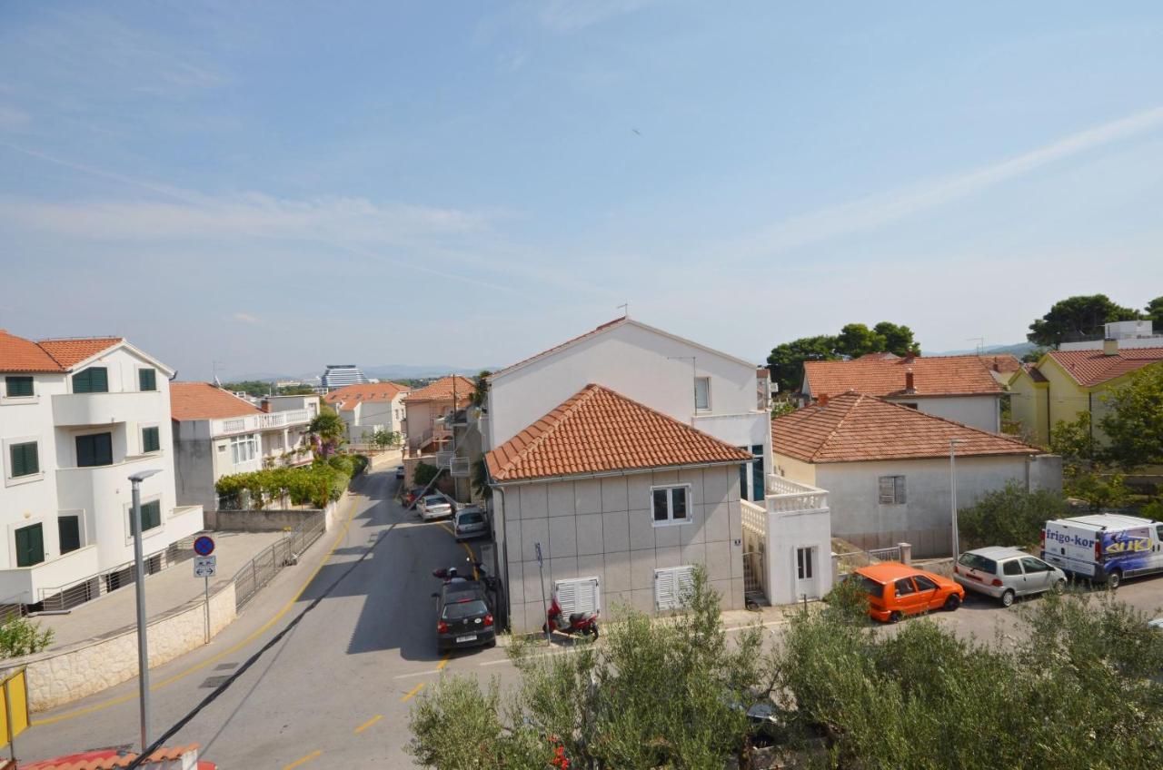 Apartment And Rooms Mrkovic Vodice Eksteriør billede