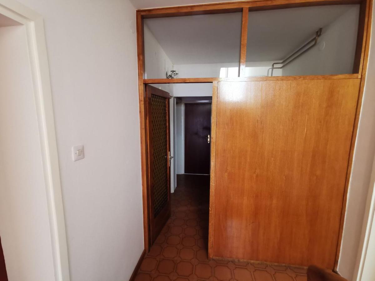Apartment And Rooms Mrkovic Vodice Eksteriør billede