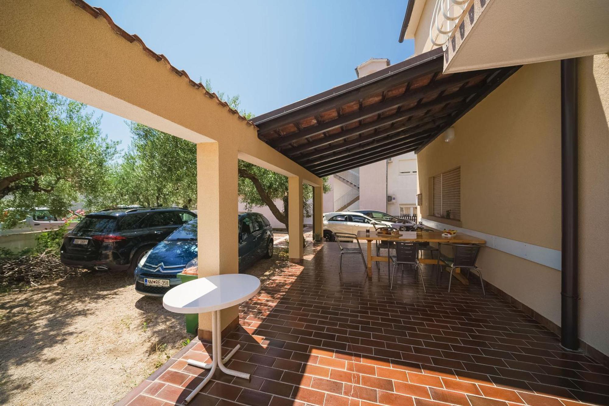 Apartment And Rooms Mrkovic Vodice Eksteriør billede