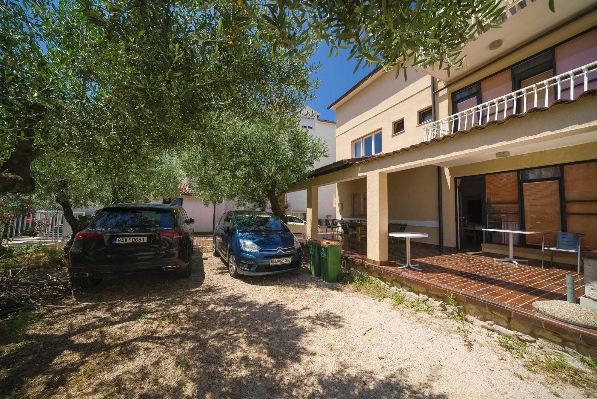 Apartment And Rooms Mrkovic Vodice Eksteriør billede