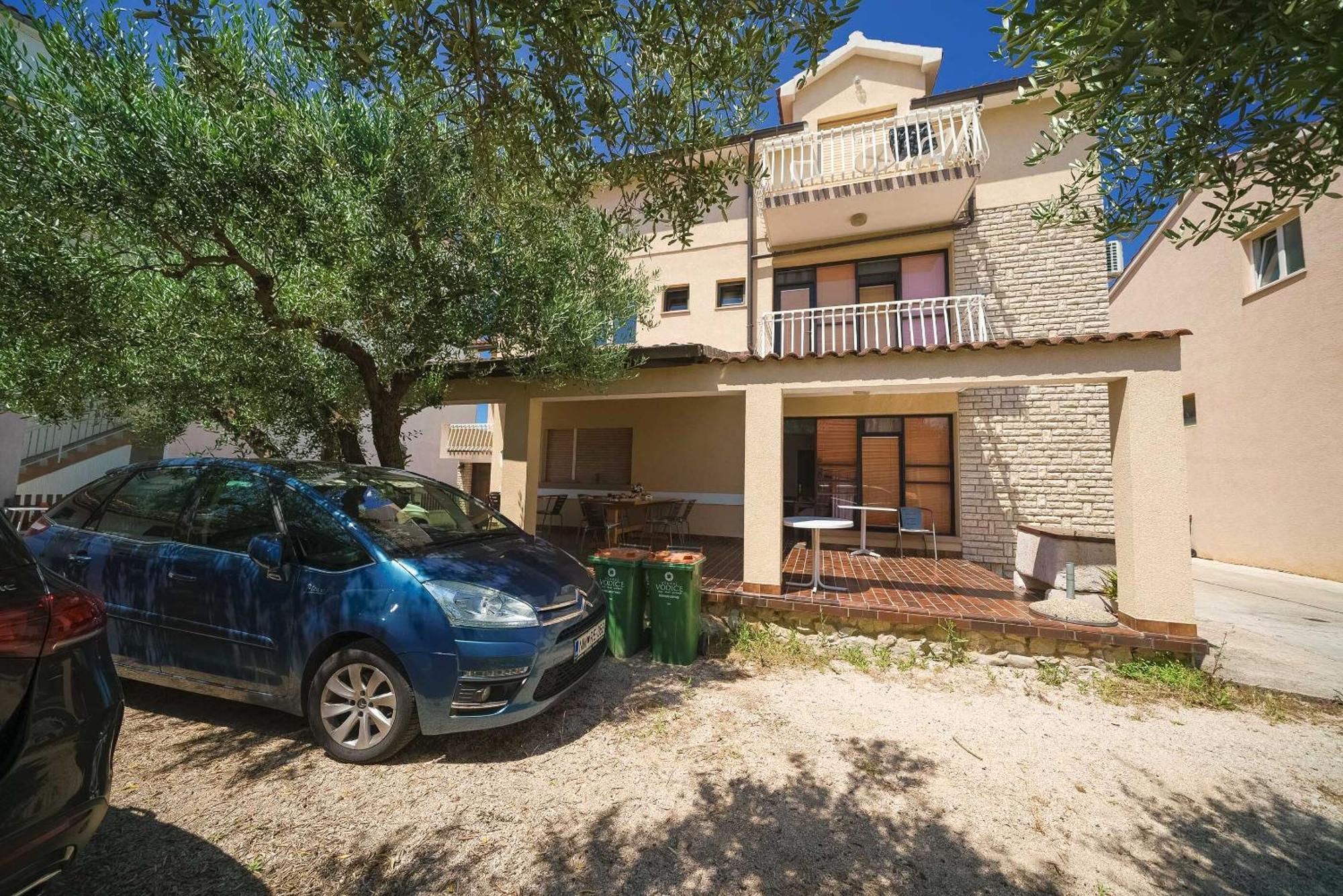 Apartment And Rooms Mrkovic Vodice Eksteriør billede